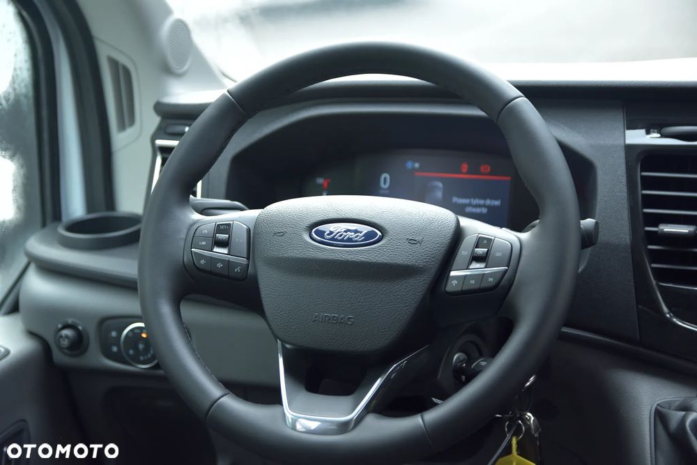 Ford Transit 2.0 EcoBlue 165KM M6 RWD TREND 350 WYWROTKA PODWÓJNA KABINA - 30
