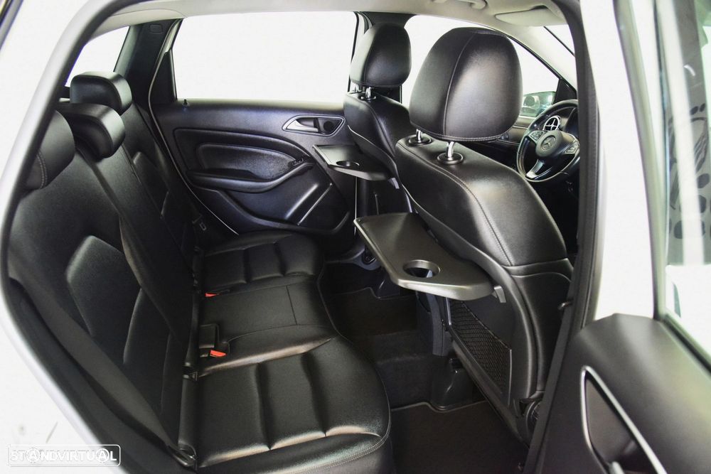 Mercedes-Benz B 180 CDI Urban Aut. - 23