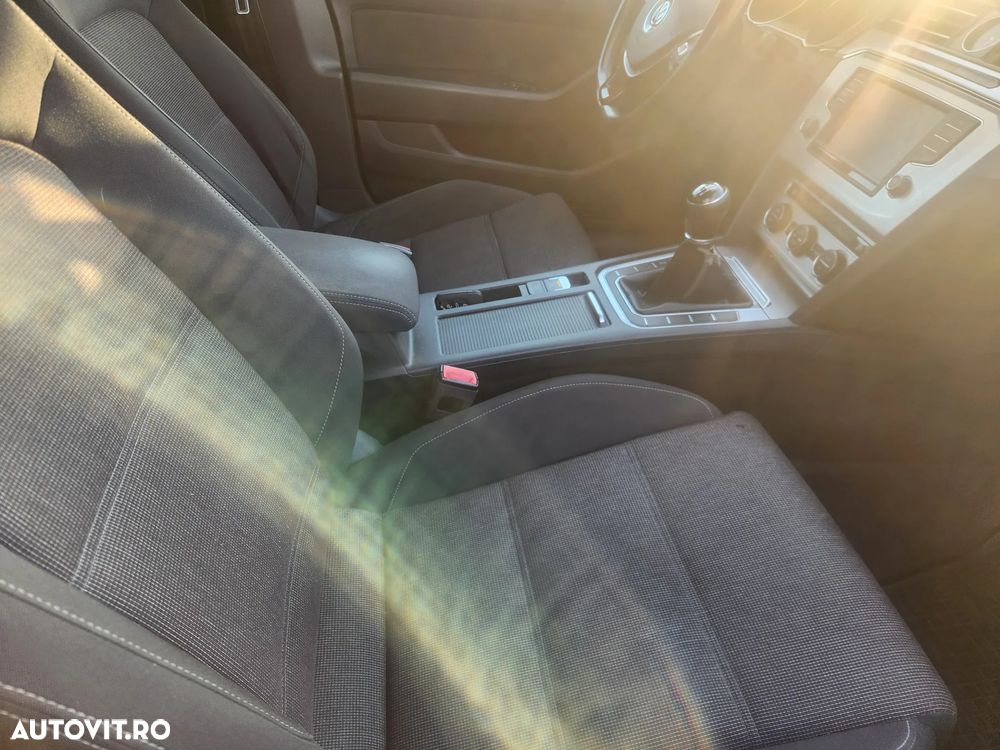 Volkswagen Passat Variant 2.0 TDI Comfortline - 17