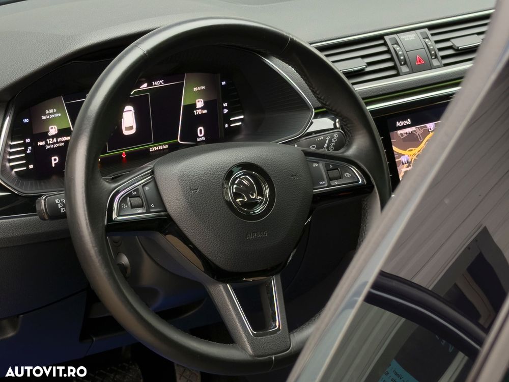 Skoda Superb 2.0 TDI 4X4 DSG Laurin & Klement - 10