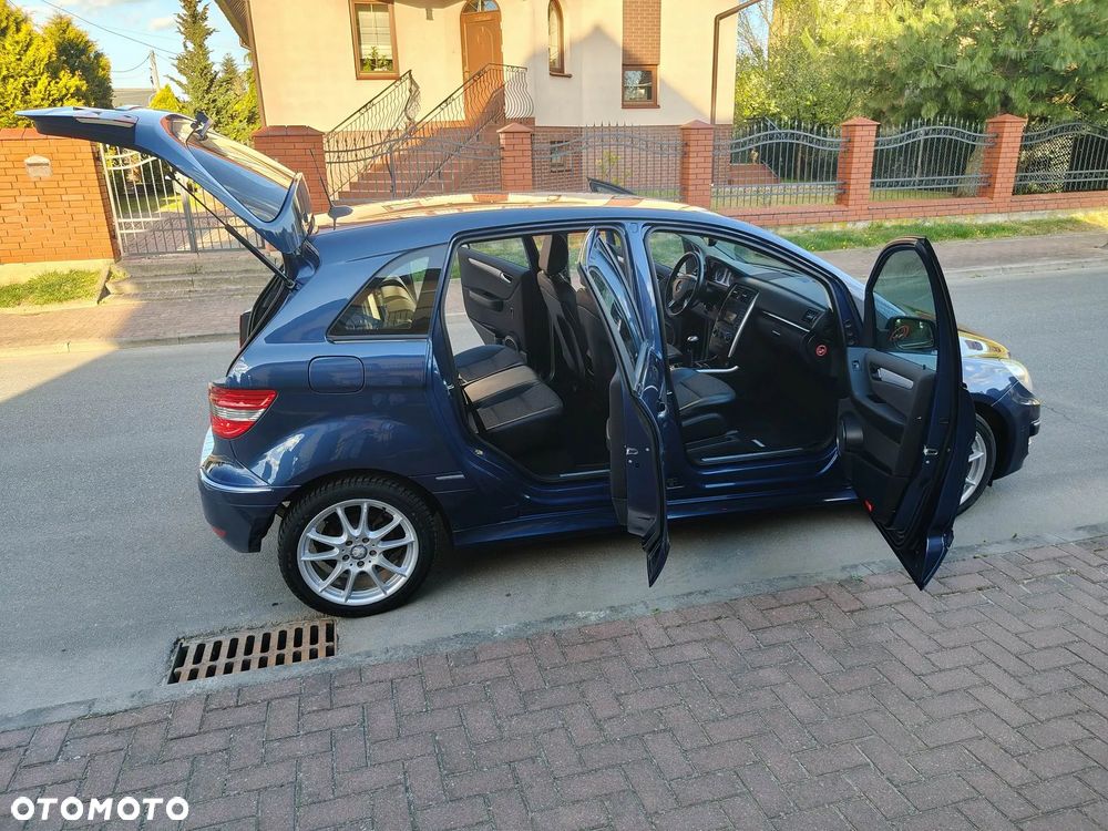 Mercedes-Benz Klasa B 180 CDI - 13
