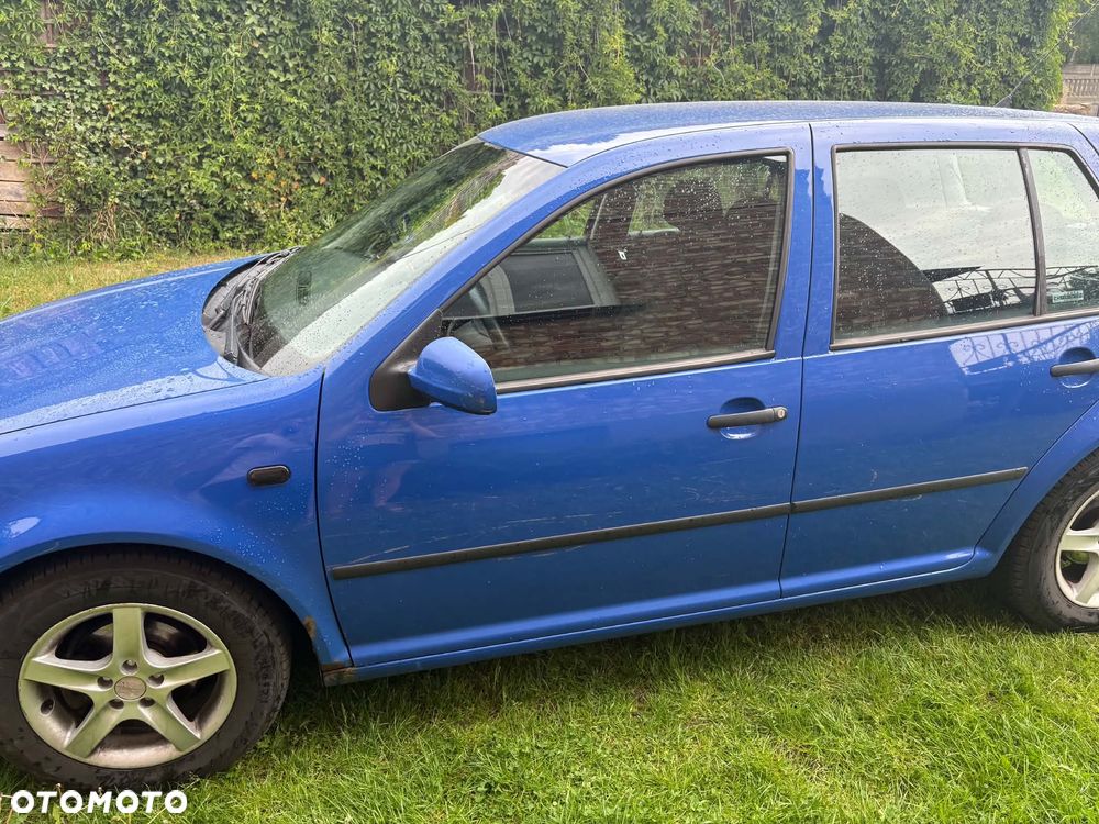 Volkswagen Golf 1.4 Basis - 3