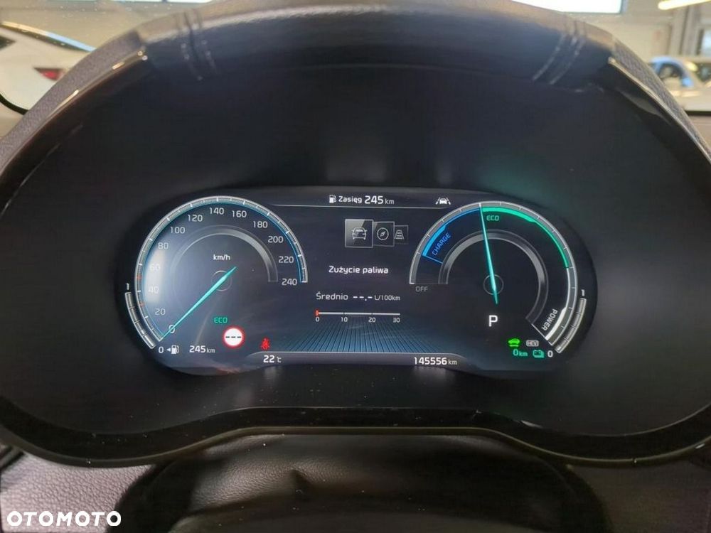 Kia Ceed - 9