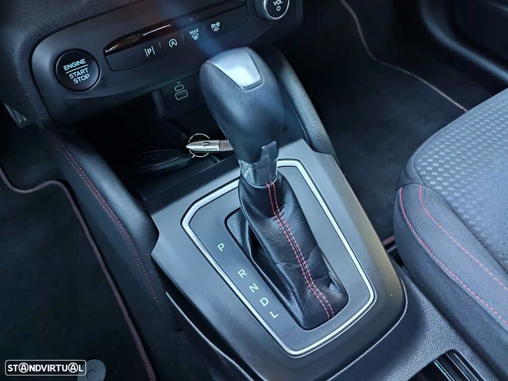 Ford Focus SW 1.0 EcoBoost MHEV ST-Line X Aut. - 25