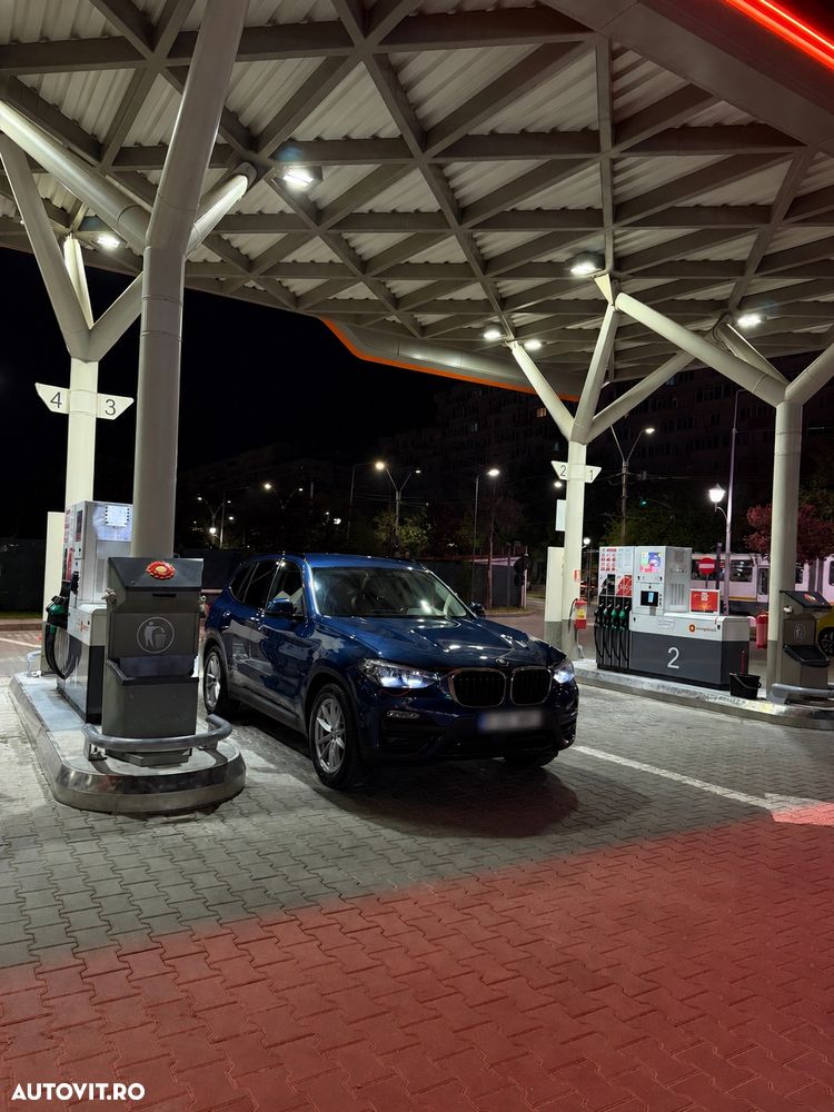 BMW X3 xDrive20d AT xLine - 2