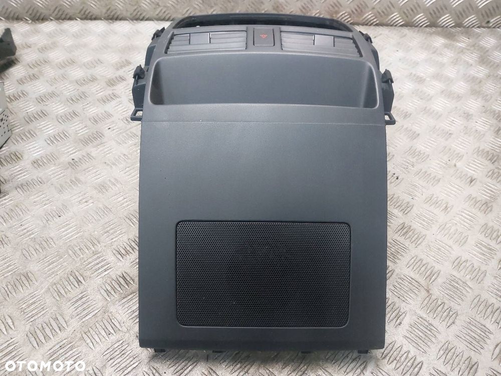 RAMKA KONSOLI ŚRODKOWA  MAZDA CX-9 I LIFT TE6955211 TD1164361 - 2