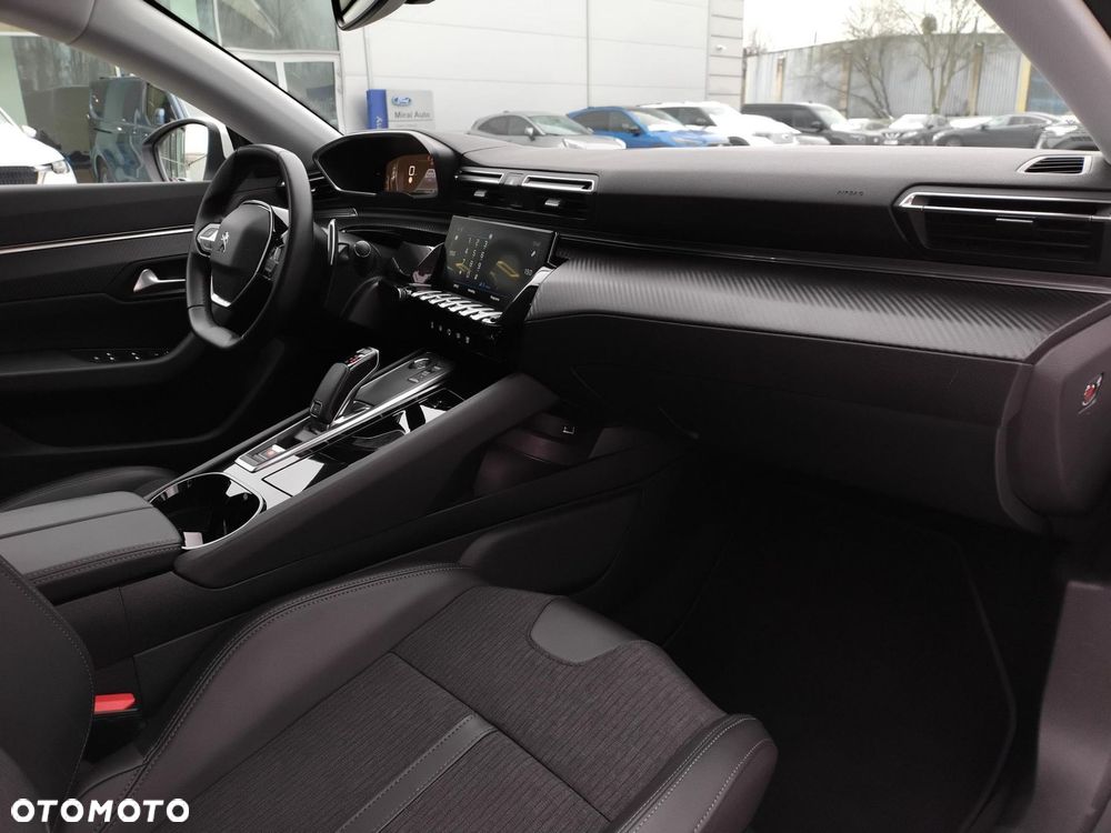 Peugeot 508 1.6 PureTech Allure Pack S&S EAT8 - 30