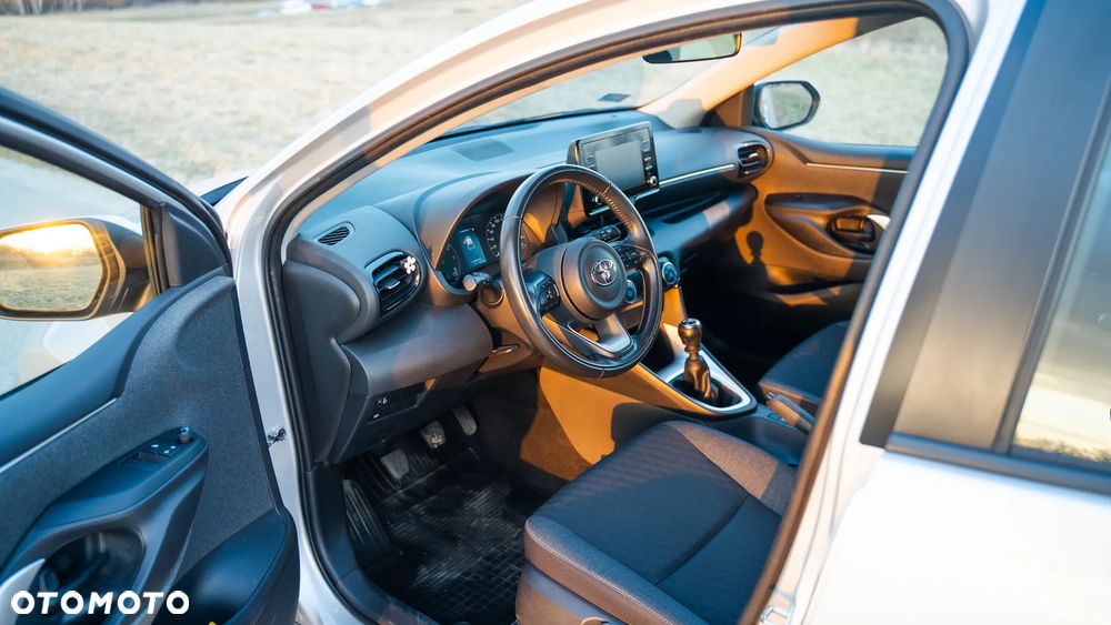 Toyota Yaris 1.5 Comfort - 7