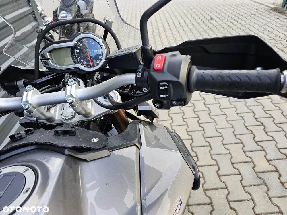 Triumph Tiger - 13
