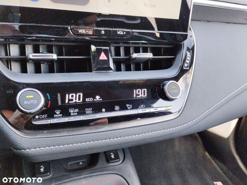 Toyota Corolla - 19