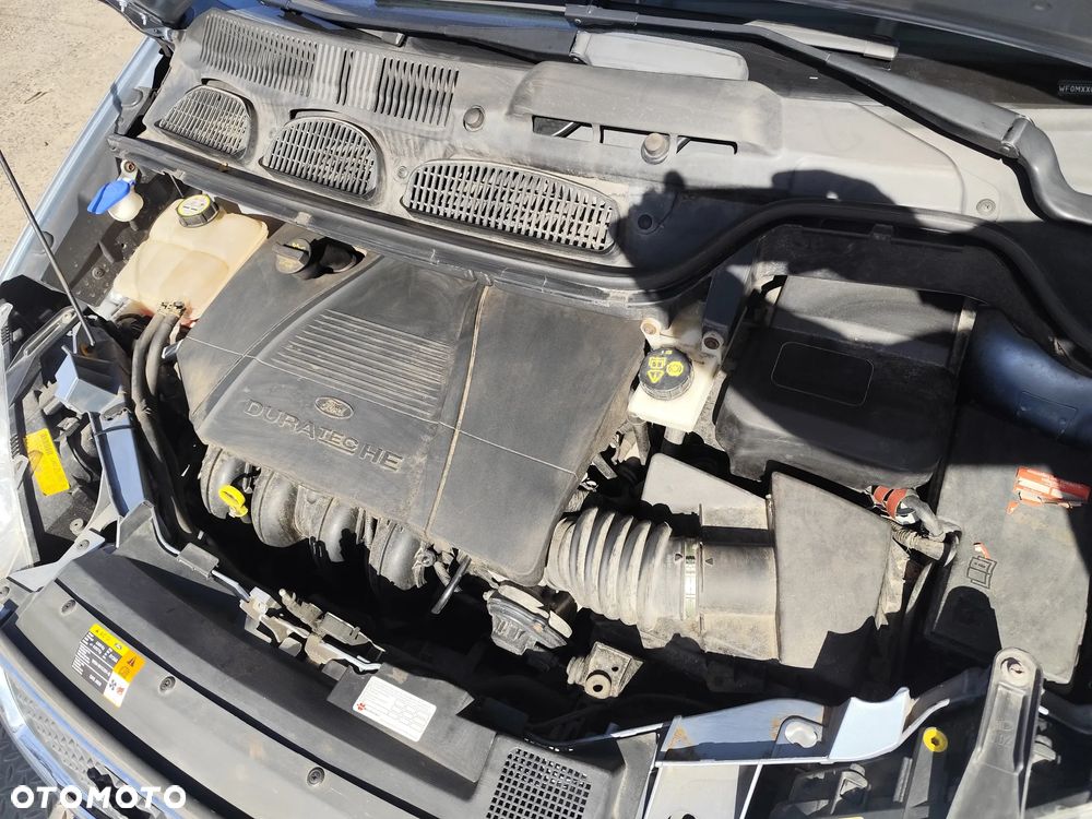 Ford Focus C-Max 2.0 Ghia - 36