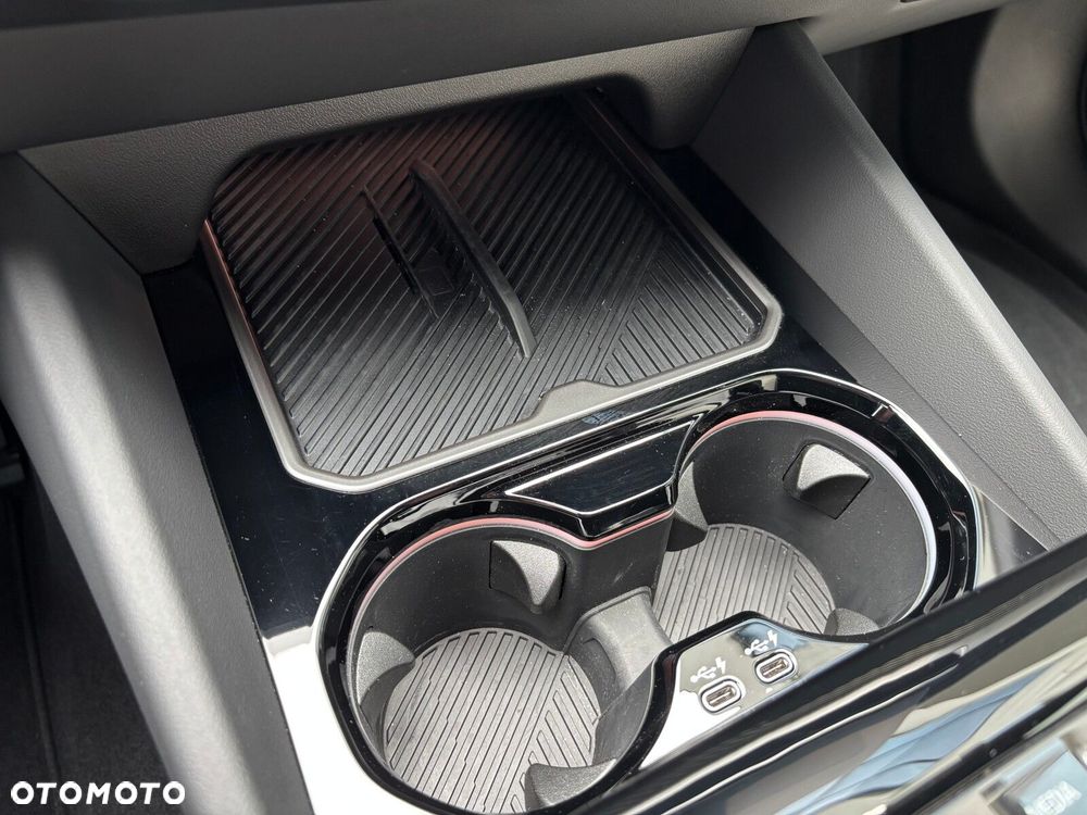 BMW Seria 5 - 25
