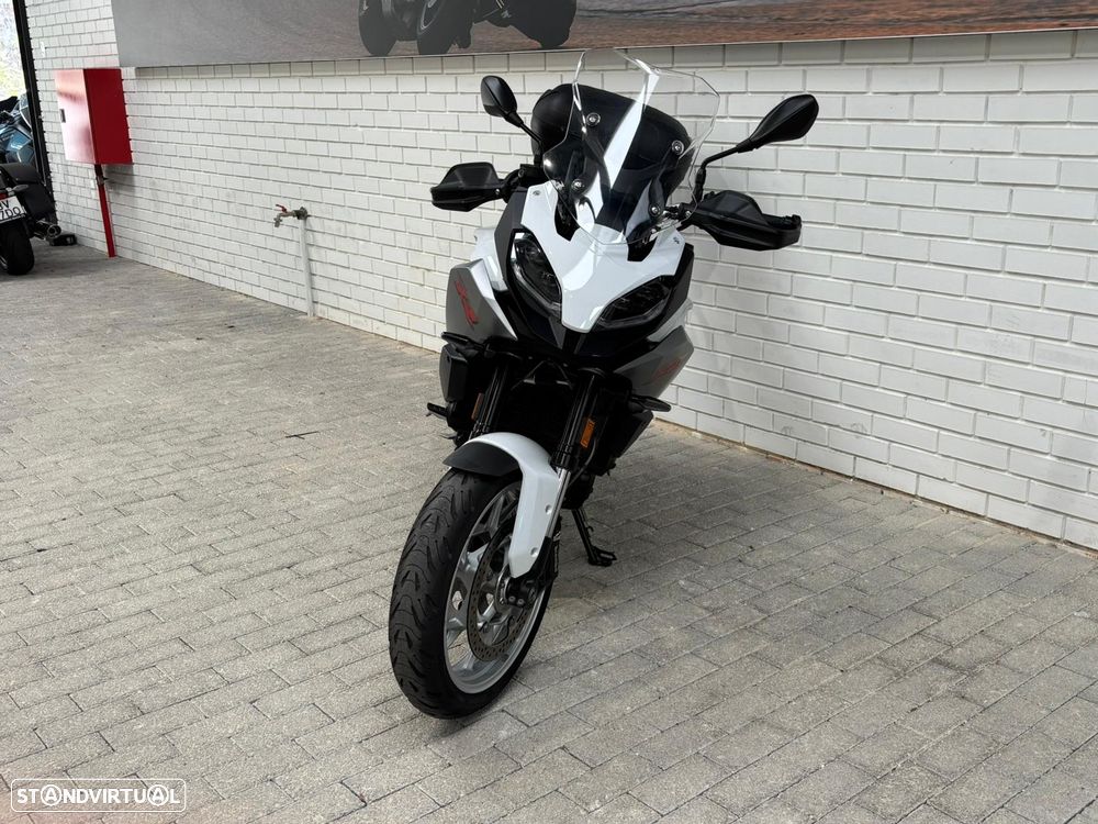 BMW F 900 XR Rebaixada - 2