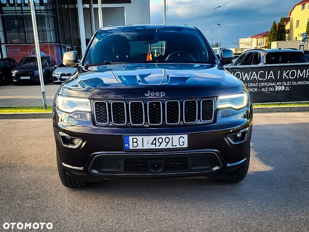 Jeep Grand Cherokee - 8
