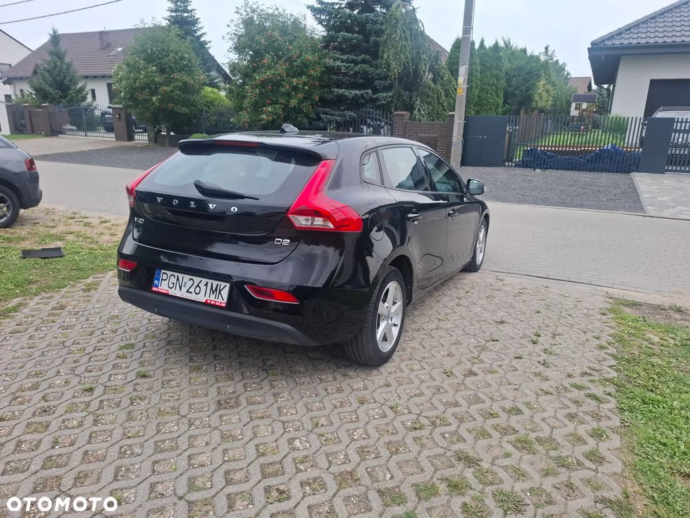 Volvo V40 D2 - 8
