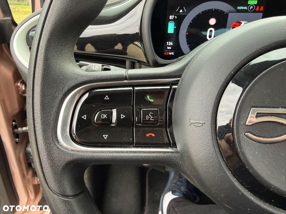 Fiat 500e - 21