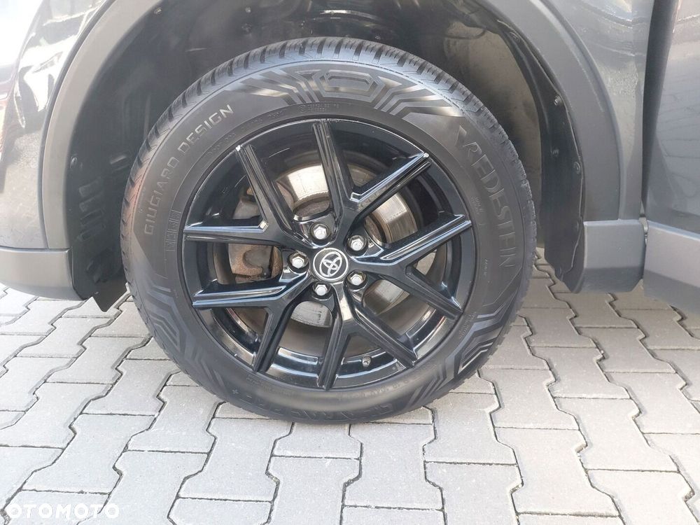 Toyota RAV4 Hybrid Premium 4x4 - 19