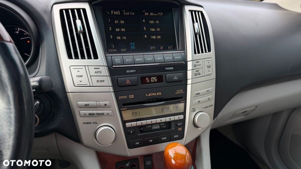 Lexus RX 400h (hybrid) Luxury - 24