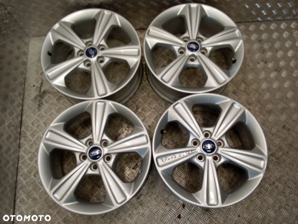 Felgi Ford Kuga Galaxy C-Max S-Max 7,5Jx17 et52,5 5x108 - 1