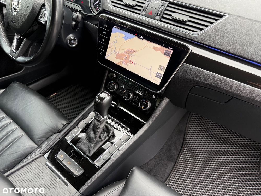 Skoda Superb 1.8 TSI L&K DSG - 27