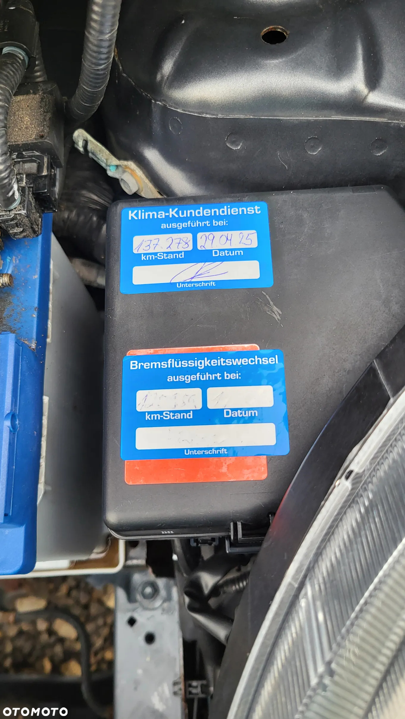 Toyota Yaris 1.0 Premium - 25