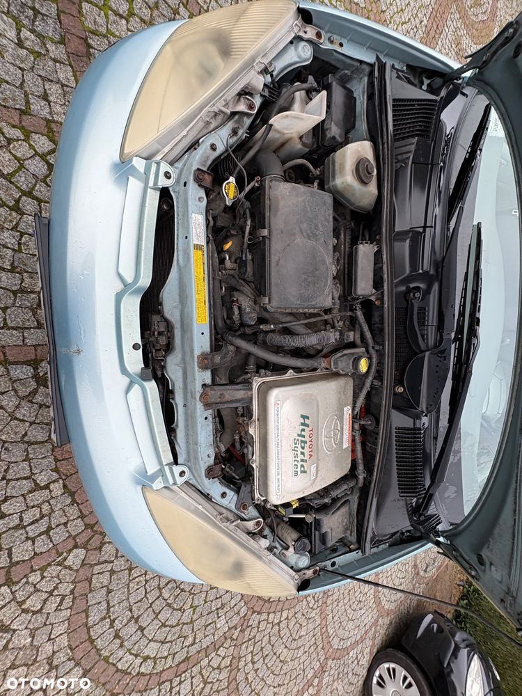 Toyota Prius 1.5 VVT-i Sol - 19