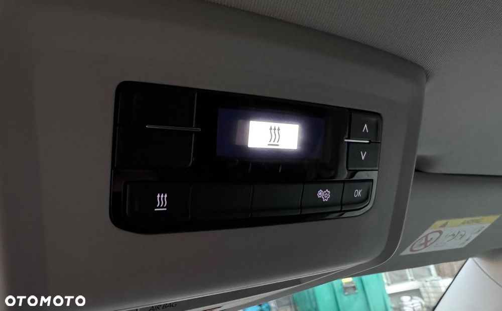 Volkswagen Caravelle 6.1 2.0 TDI L2 Highline DSG - 39