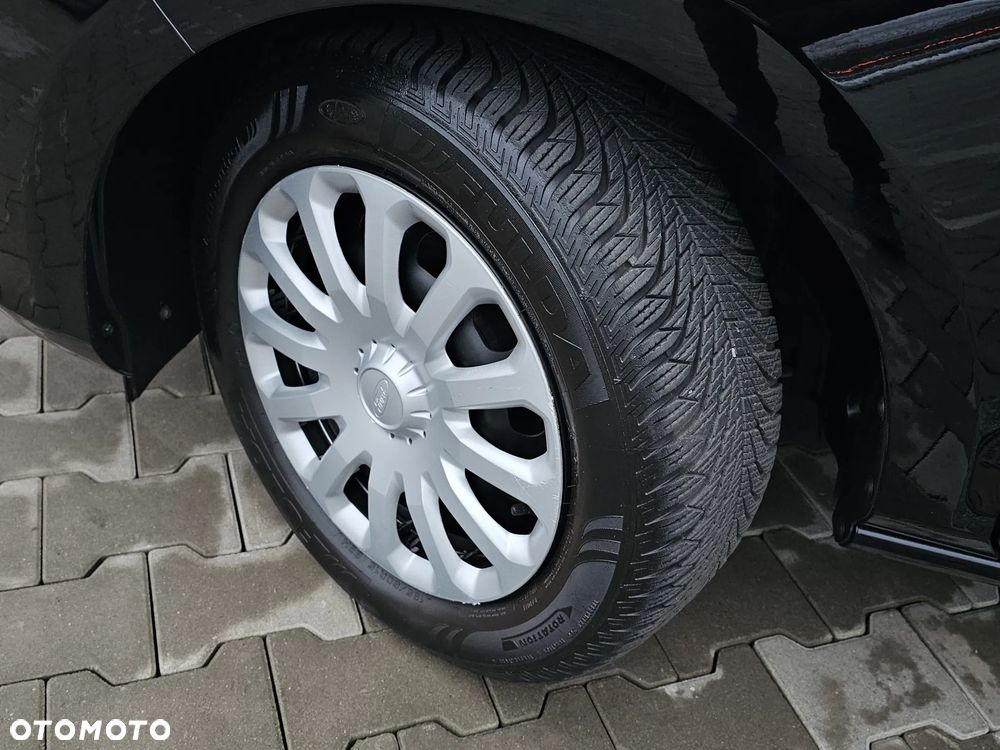 Ford Fiesta 1.1 Trend - 39