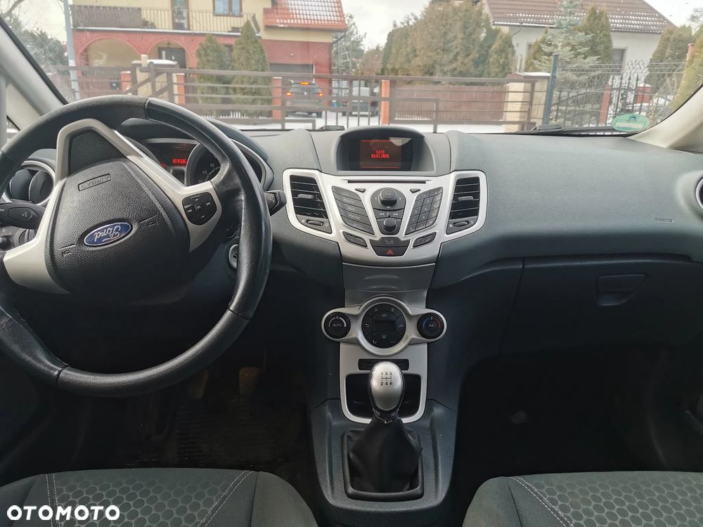 Ford Fiesta 1.25 Titanium - 9