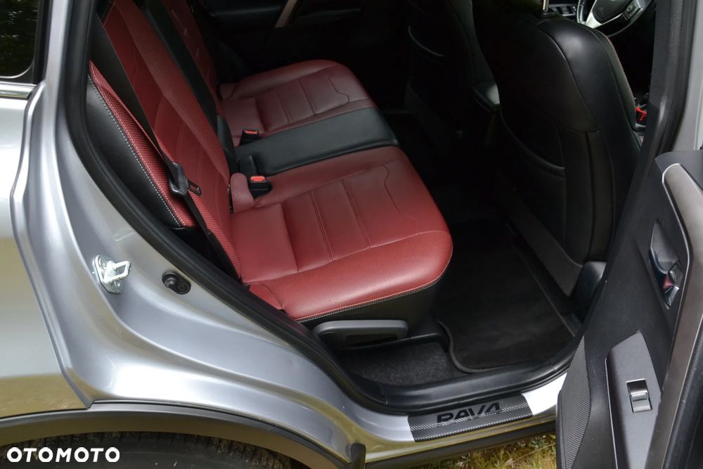 Toyota RAV4 2.0 Prestige 4x4 - 13