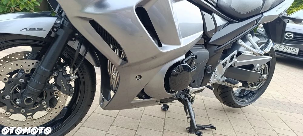 Suzuki GSX - 41