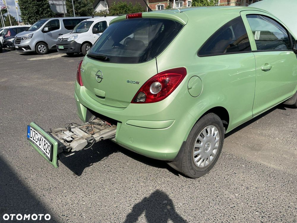 Opel Corsa - 13