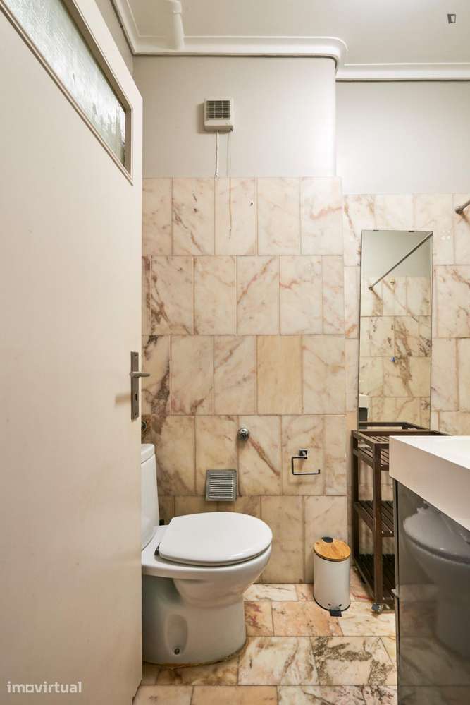 Quarto - localizado em Saldanha Lisbon - Grande imagem: 4/56