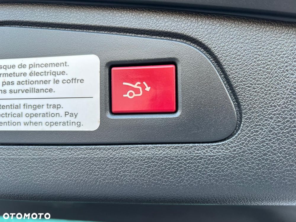 Peugeot 508 2.0 BlueHDi GT S&S - 21