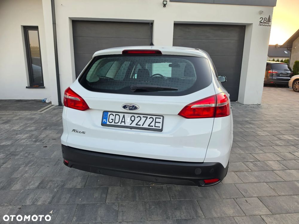 Ford Focus 1.5 TDCi SYNC Edition - 12