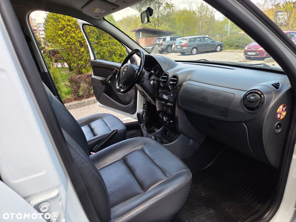 Dacia Duster 1.6 Laureate - 34