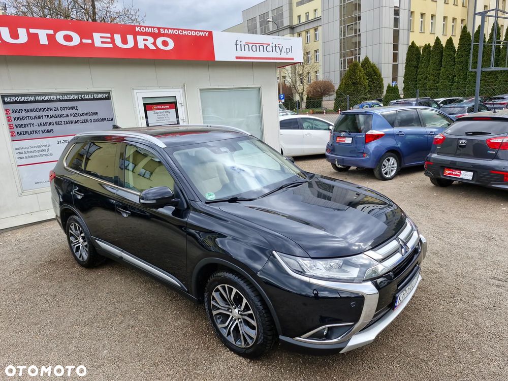 Mitsubishi Outlander - 9