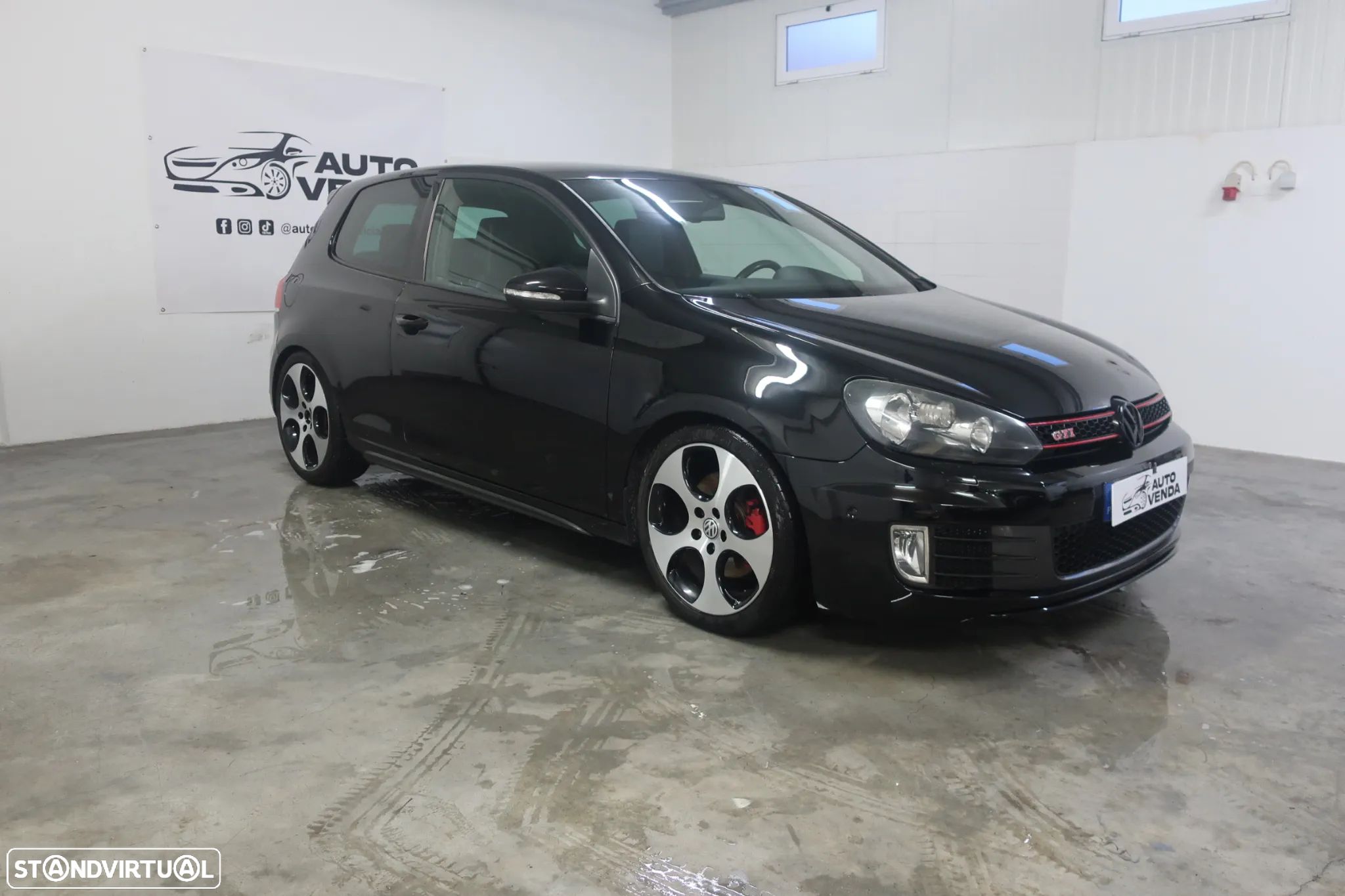 VW Golf 2.0 GTI - 1