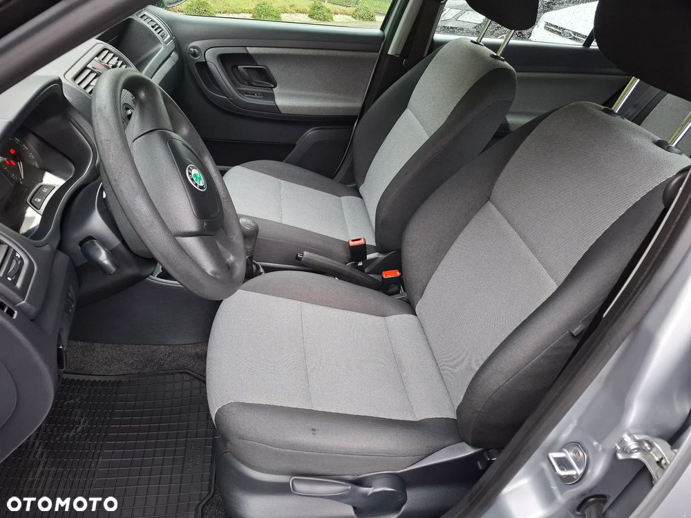 Skoda Fabia 1.2 TSI Active Green tec - 10