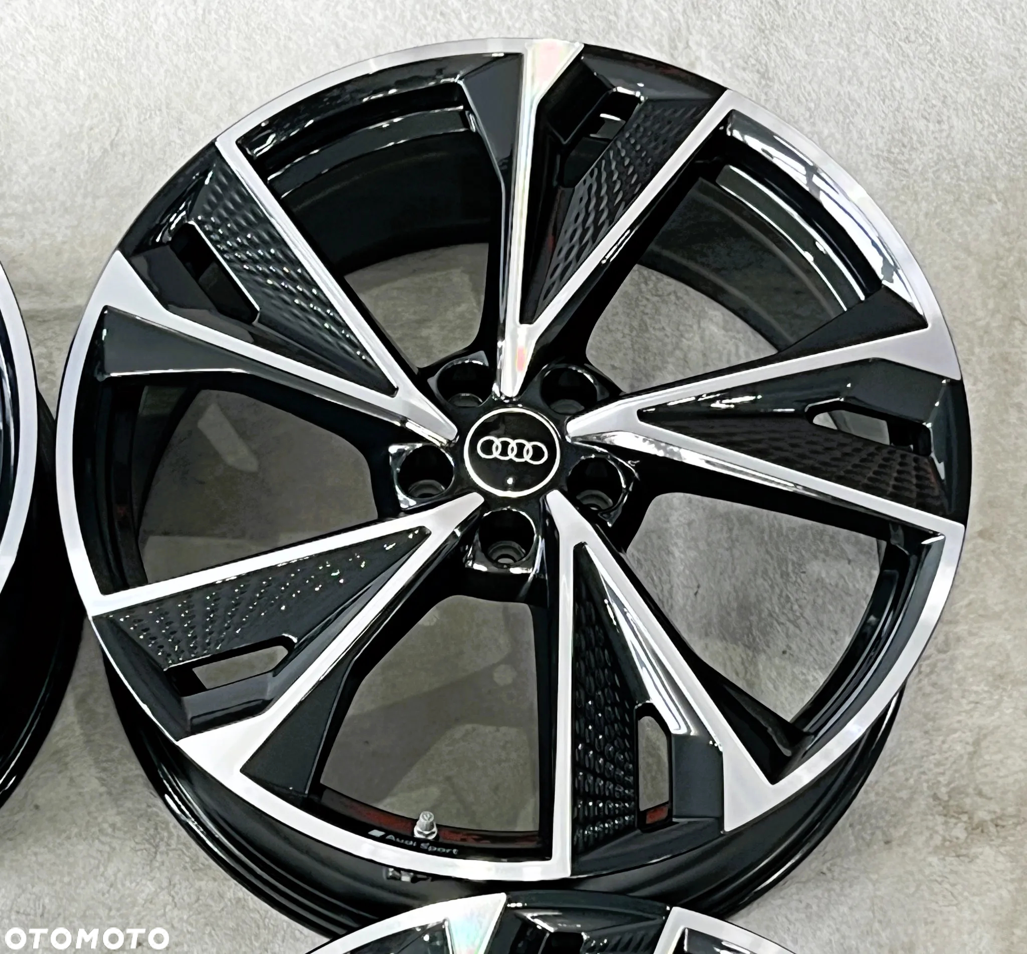 Felgi Audi A6 C8 Najnowszy model 21'' S-line łuska - 5