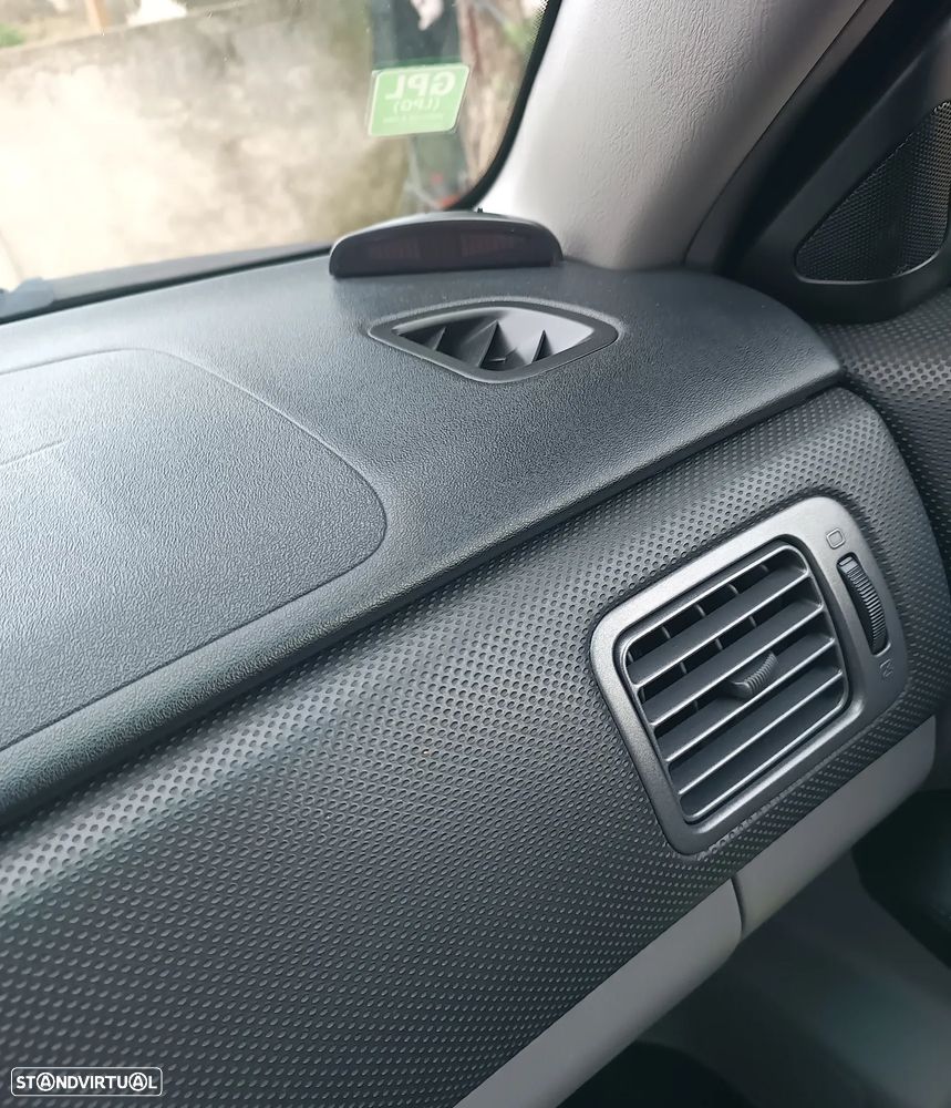 Subaru Forester 2.0 X - 5