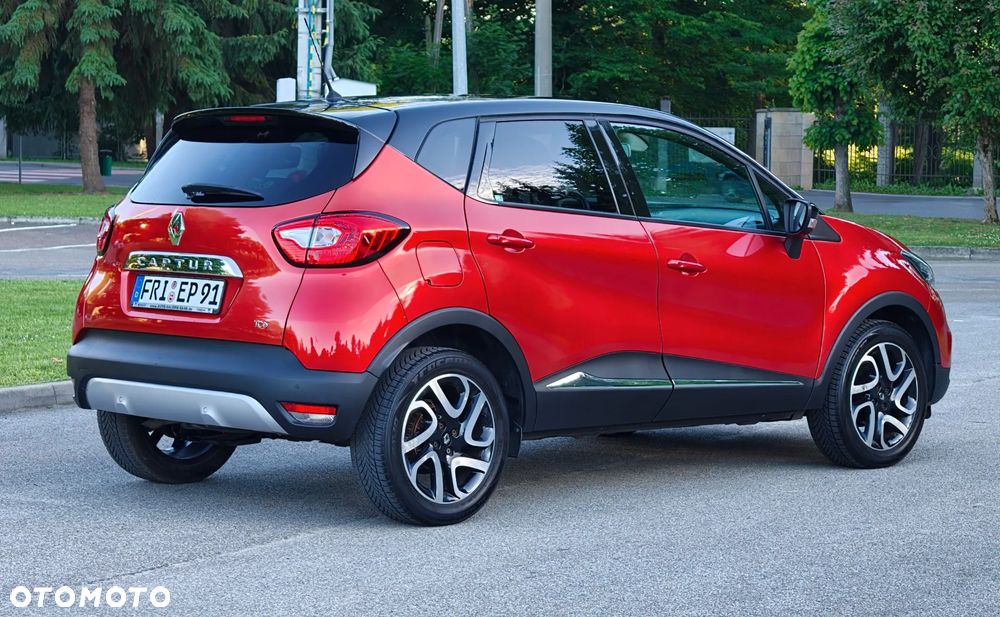 Renault Captur 0.9 Energy TCe Helly Hansen - 8
