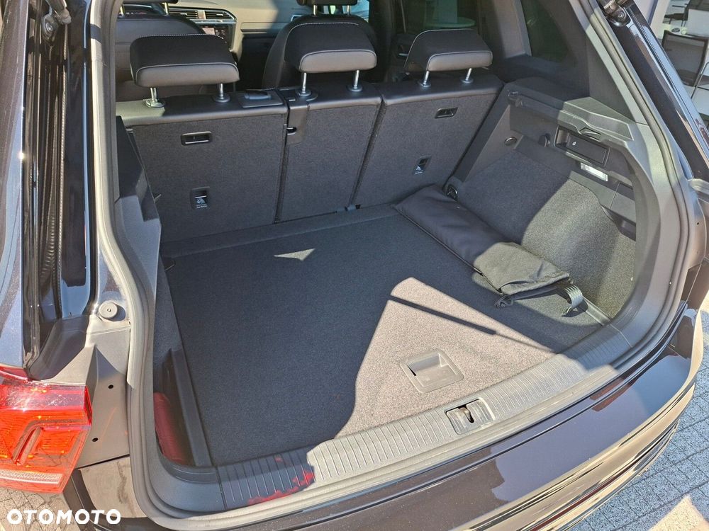 Volkswagen Tiguan - 15