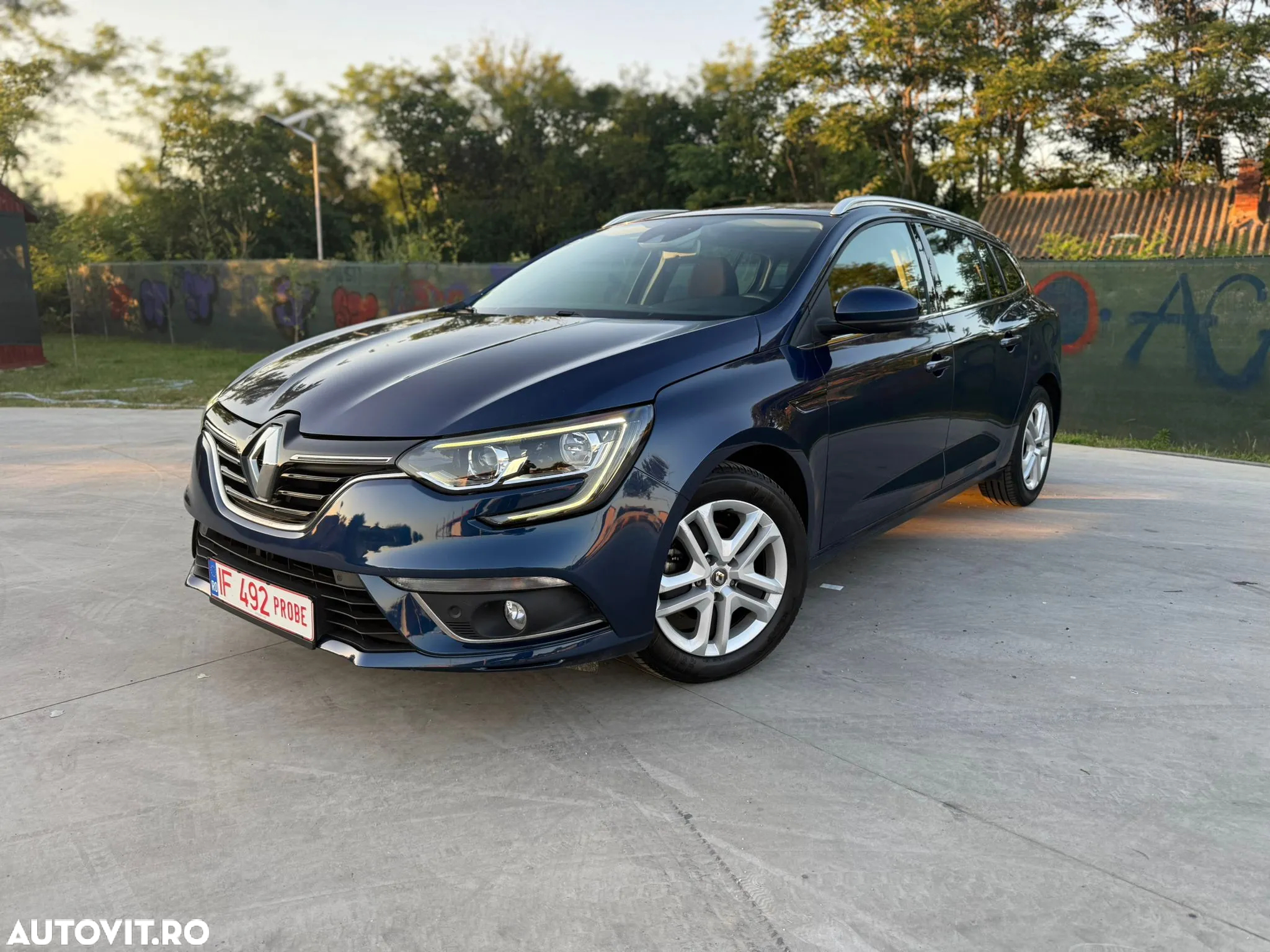 Renault Megane ENERGY dCi 110 BUSINESS - 5