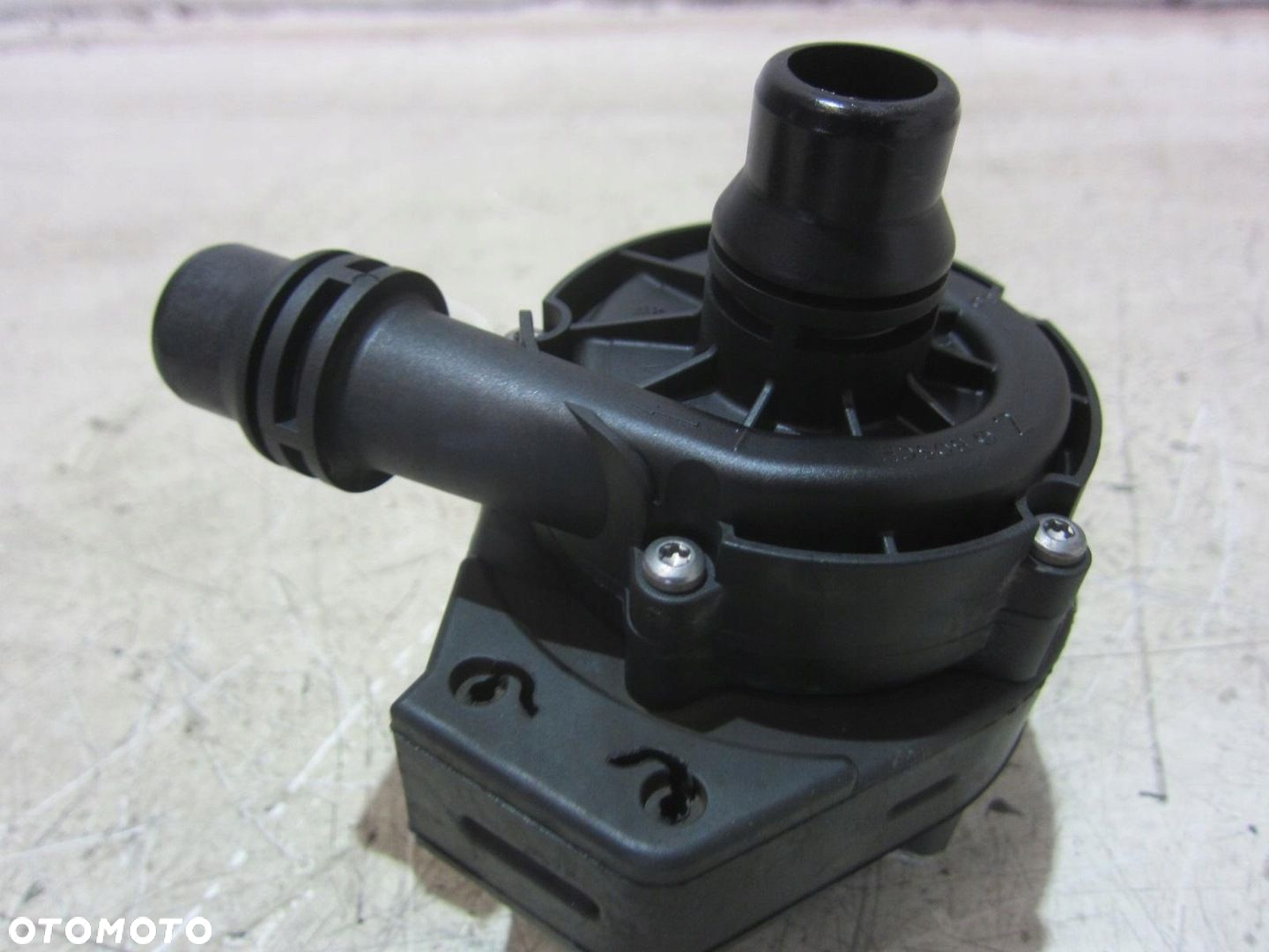 BMW X3 G01 B46 X4 G02 POMPA WODY DODATKOWA ELEKTRYCZNA 8663248 11518663248 - 3