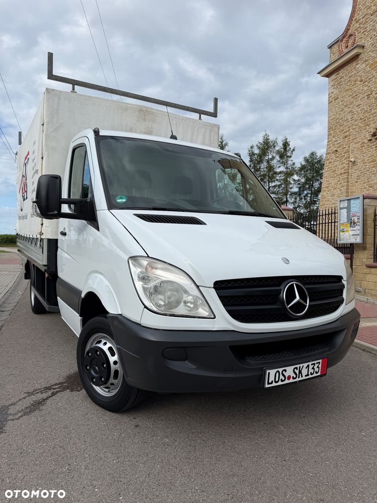 Mercedes-Benz Sprinter - 2