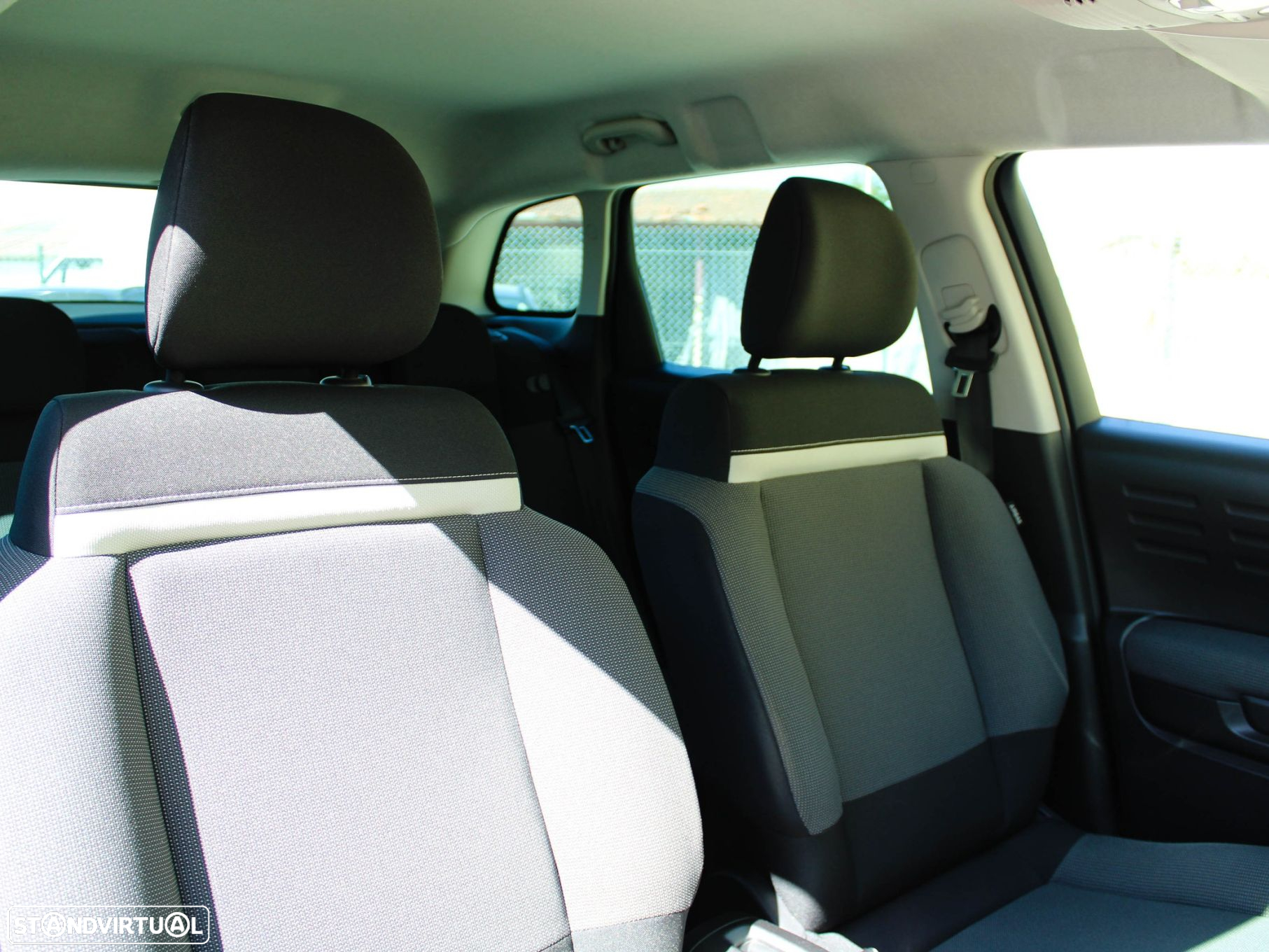 Citroën C3 Aircross 1.6 BlueHDi Feel - 48
