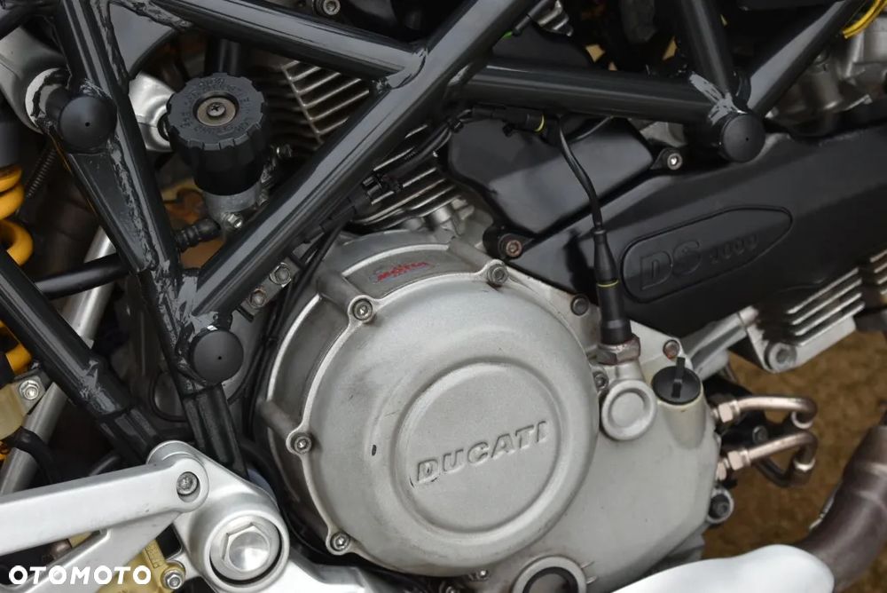 Ducati Multistrada - 36