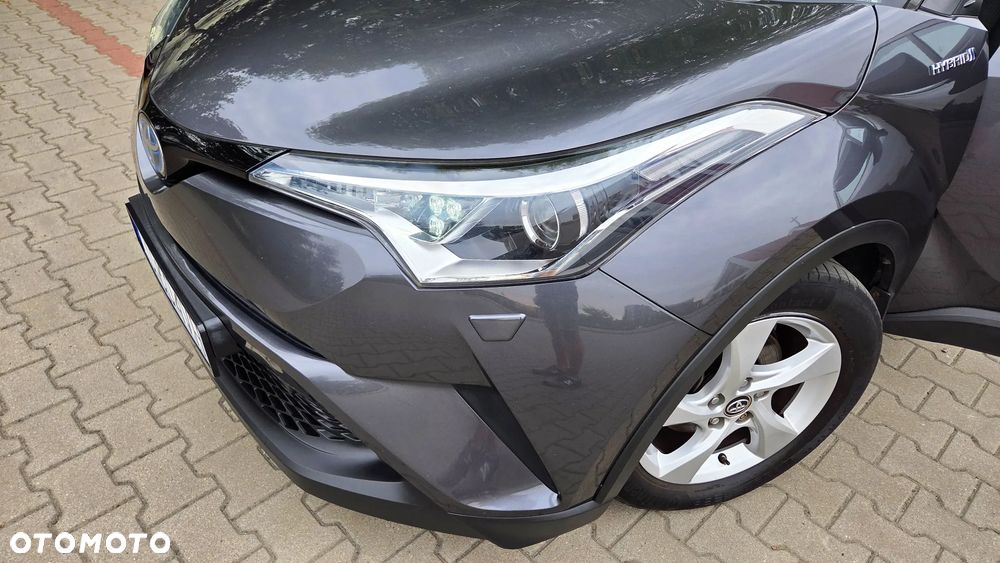 Toyota C-HR Business-Edition - 32