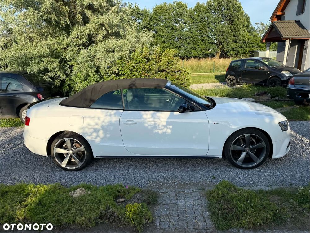 Audi A5 Cabrio - 6